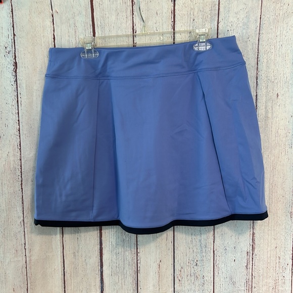 NWT Outdoor Voices FreeForm 3” skort - Picture 6 of 7
